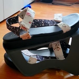 Torrid Platform sandals